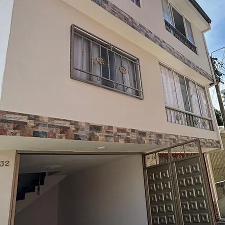 Apartahotelvacacionalsangil San Gil Exterior photo